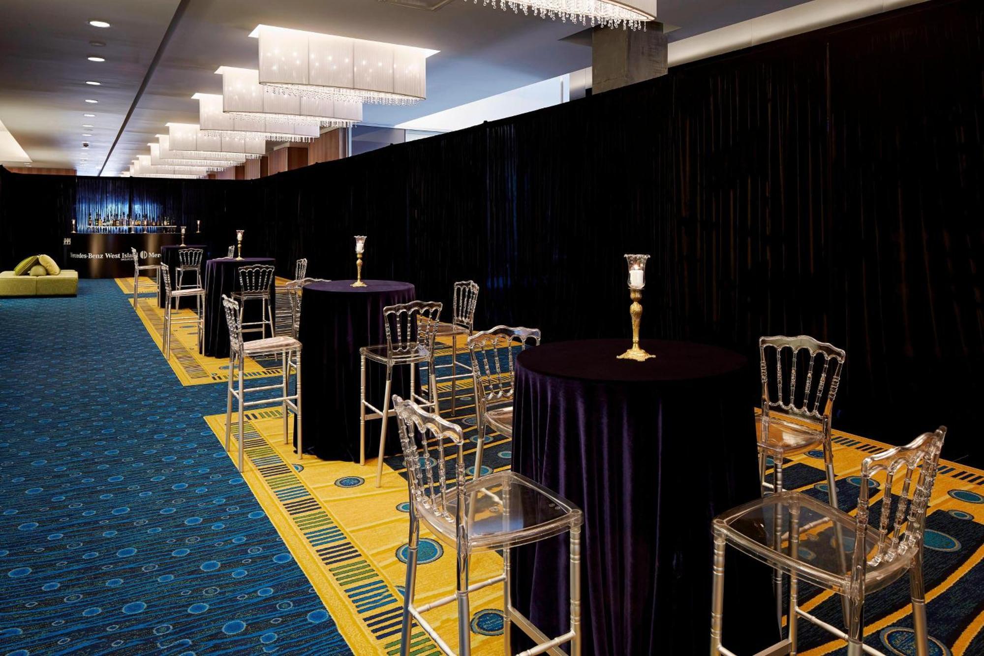 Marriott Montreal Airport In-Terminal Hotel Дорваль Экстерьер фото